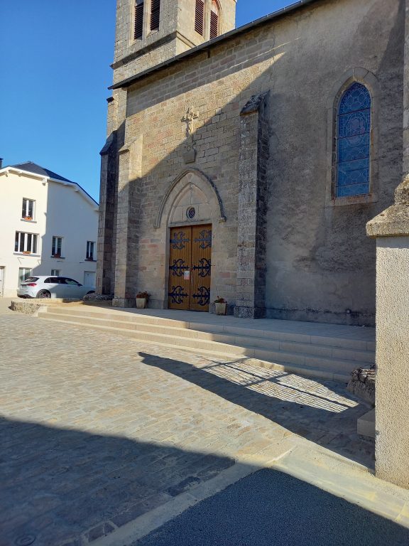 centre ville d'un village du grand-figeac